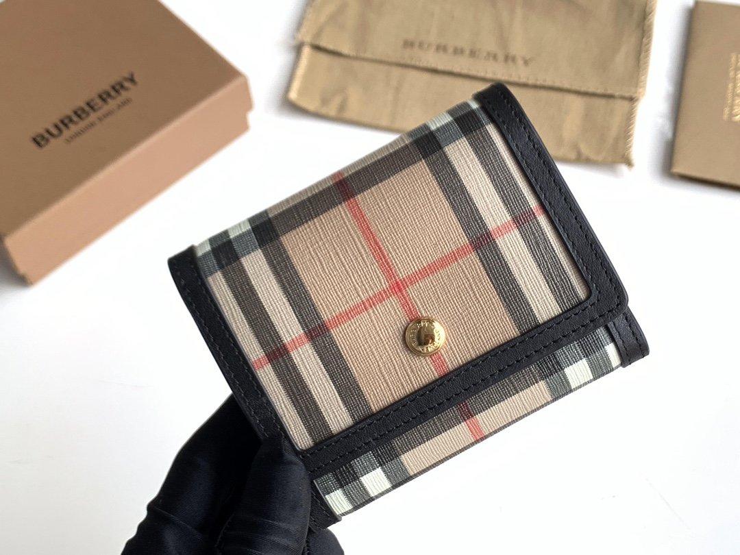 Burberry Vintage Check Wallet 11cm – Fapert