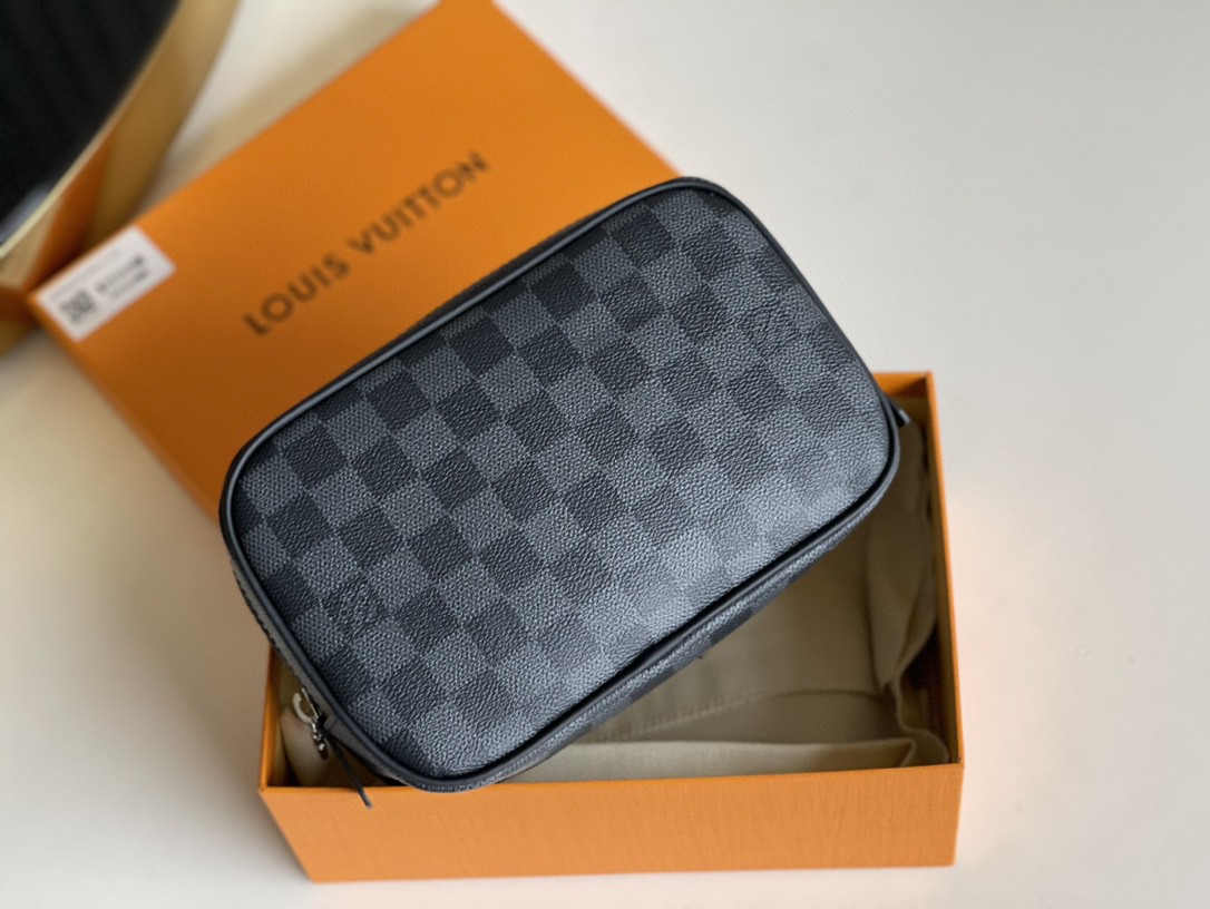 Louis Vuitton Daimer  Wallet 43cm Black – Fapert