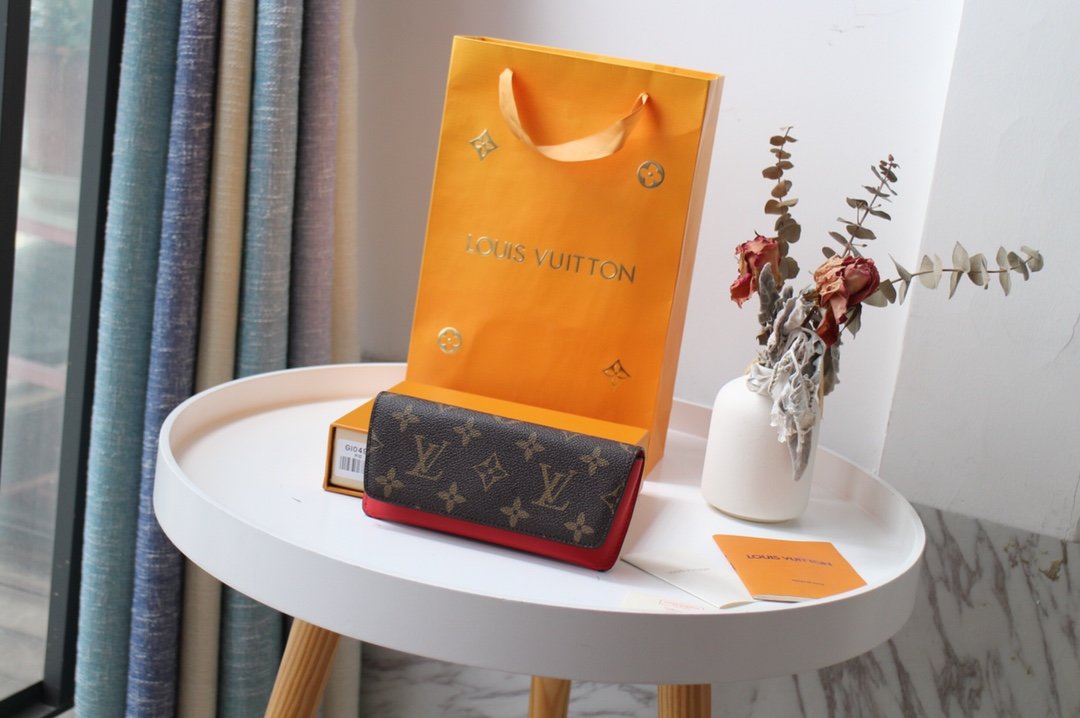 Louis Vuitton Monogram Clutch  Black – Fapert