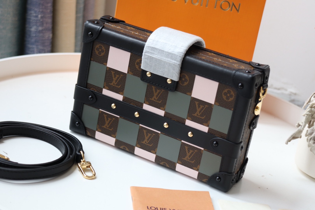 Louis Vuitton Petite Malle 20cm Black – Fapert